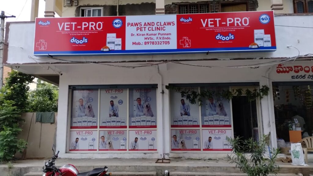 Paws and Claws Pet clinic.