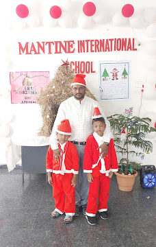 Mantine International School